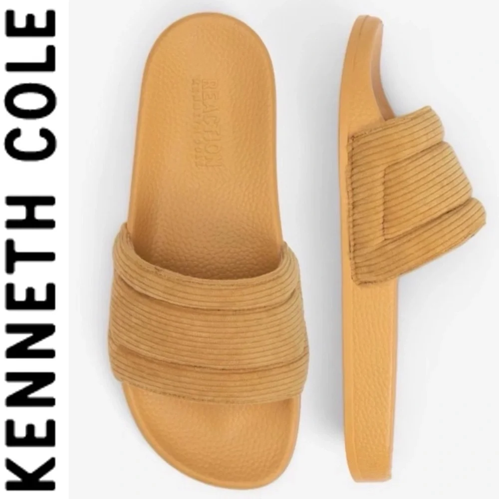 NWT. Kenneth Cole Reaction Screen Quilted Slide Sandal Mustard Yellow